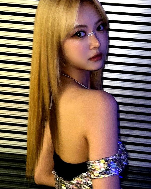 hhh.e_c.v instagram image archive image