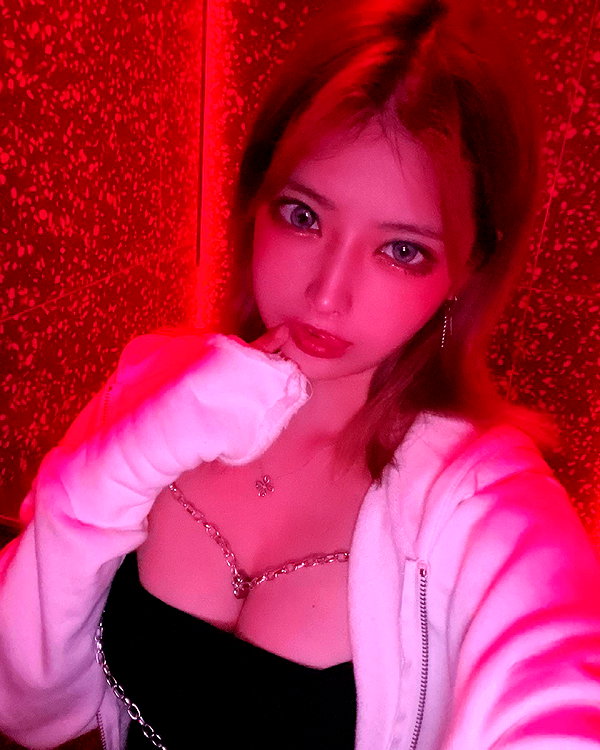 erokochiba instagram image archive image