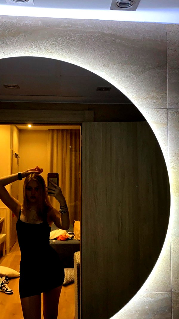 federica.piccinni instagram image archive image