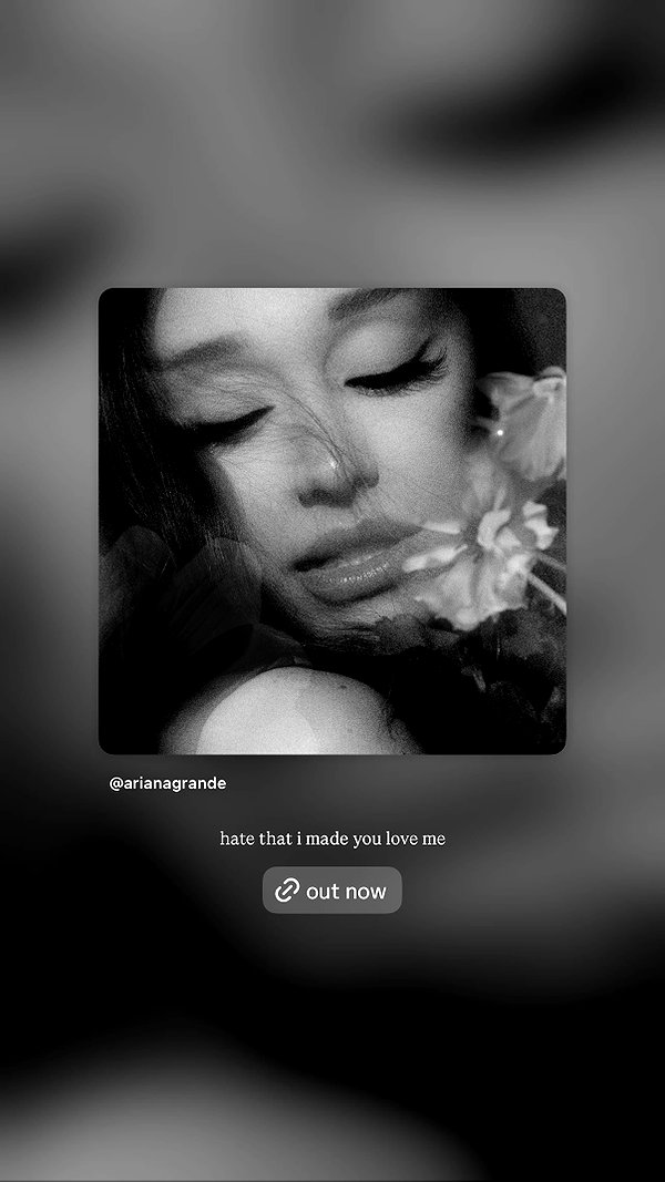 arianagrande instagram image archive image