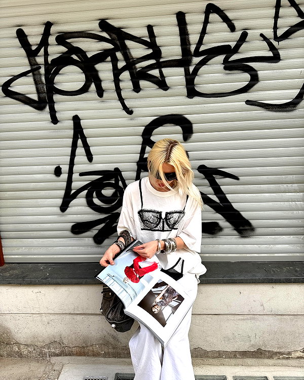 girlcalledluca instagram image archive image
