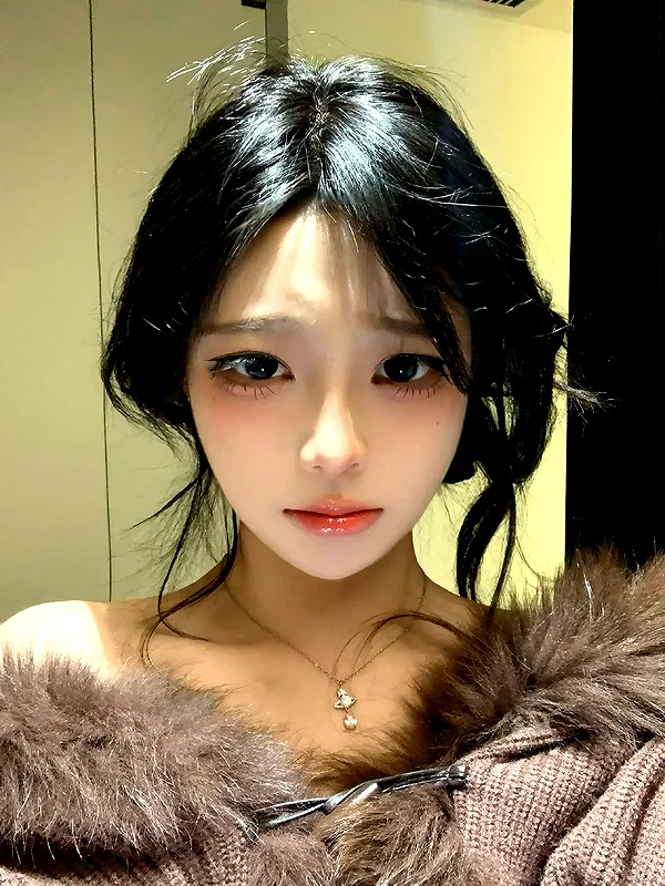 yingyinng_ instagram image archive image