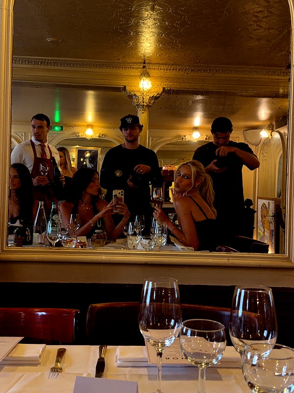 zoeliss instagram image archive image