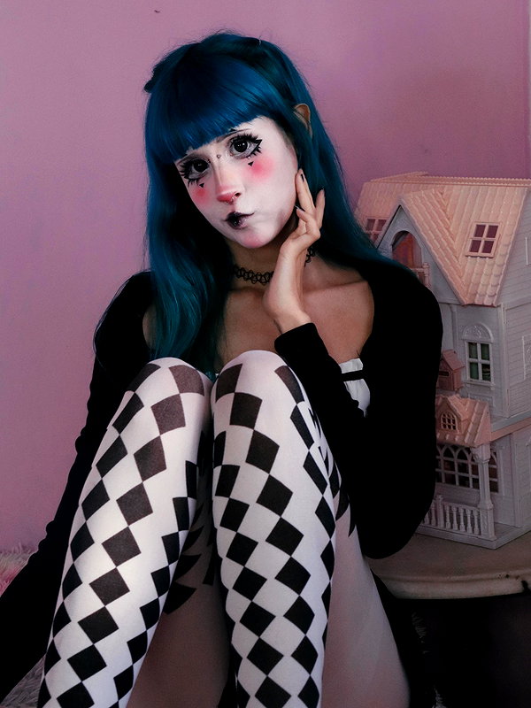 jadelaverne instagram image archive image