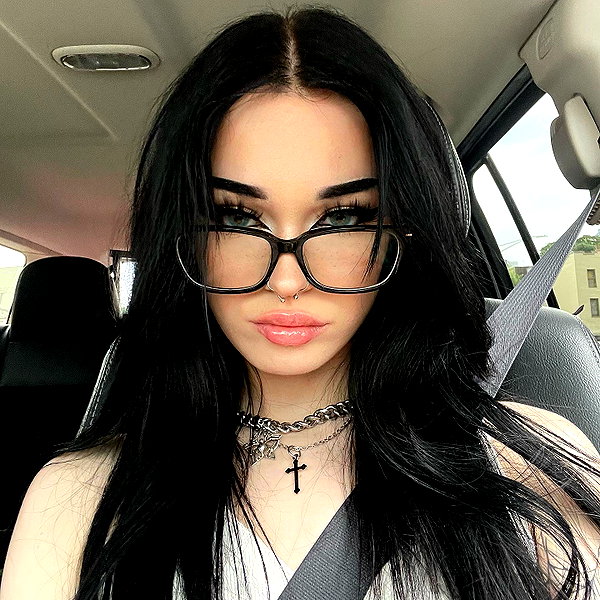 gabs.z.x instagram image archive image