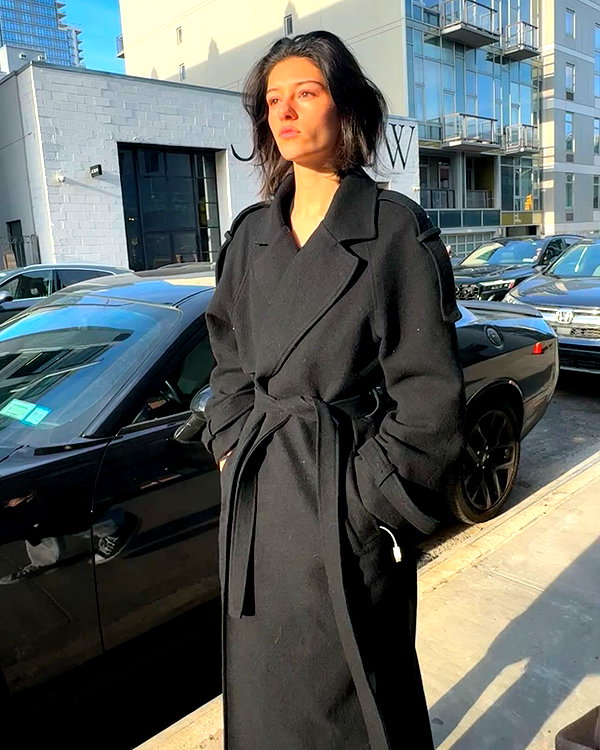 reneeebeller instagram image archive image