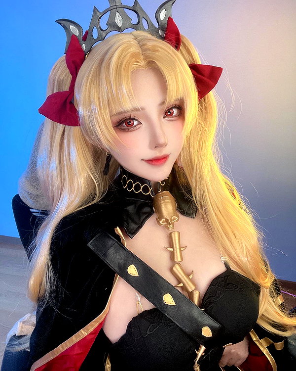Archived image from @takomayuyi on Instagram