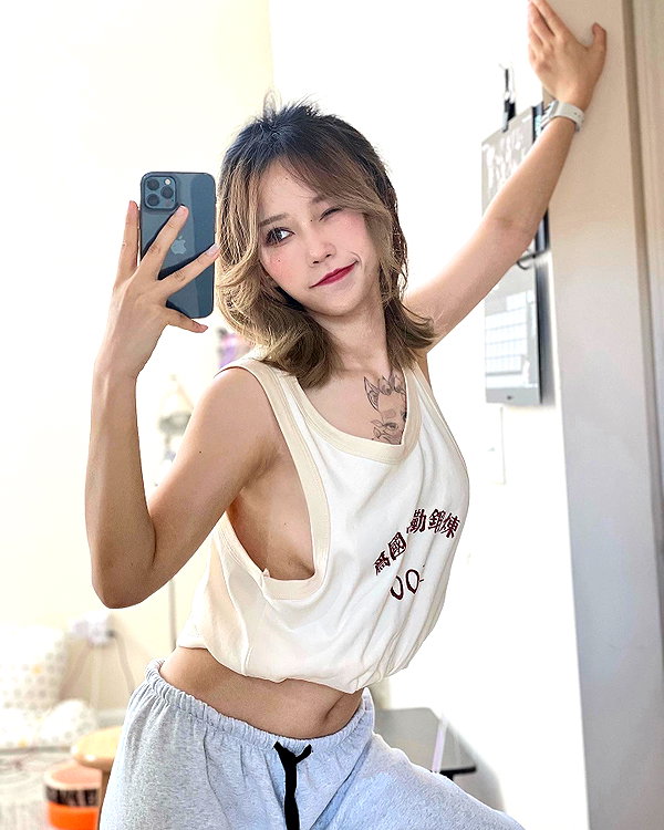 rakukoo instagram image archive image