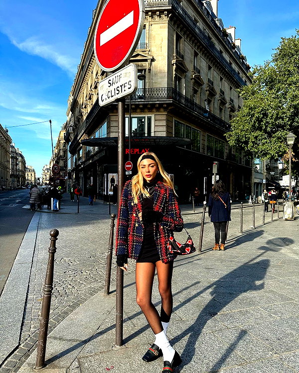 maya.keyy instagram image archive image