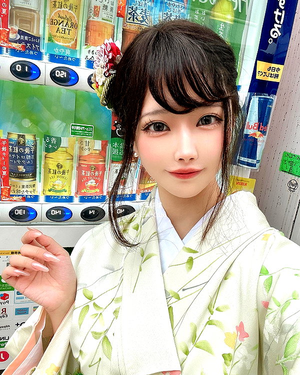 erokochiba instagram image archive image