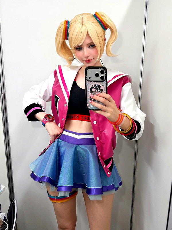 peachmilky_ instagram image archive image