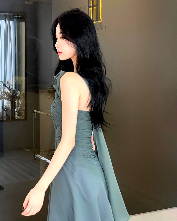 daxbin instagram image archive image