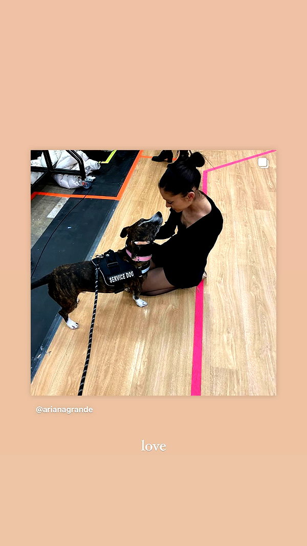 arianagrande instagram image archive image