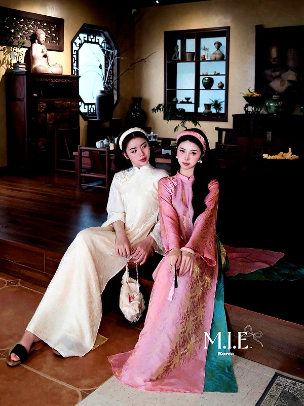 lyhythuedoxinh instagram image archive image