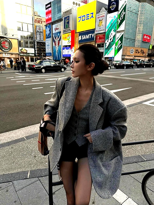 fair_mua instagram image archive image