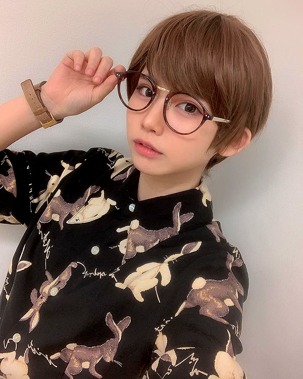 enakorin instagram image archive image