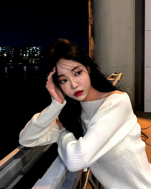 daxbin instagram image archive image