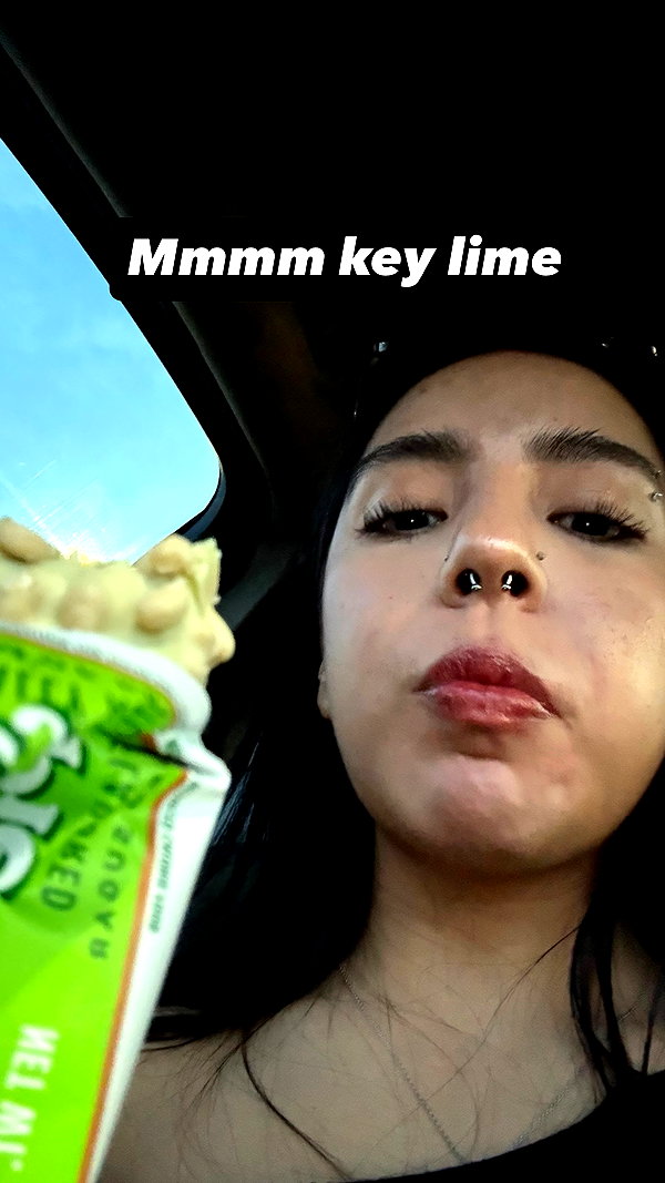 lesliem4rtinez lesliem4rtinez archive image