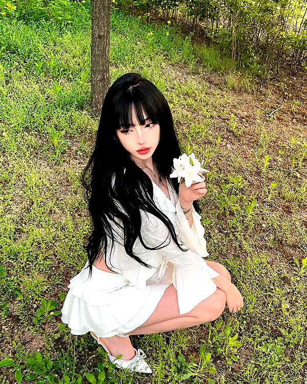 yuna_1_27 instagram image archive image