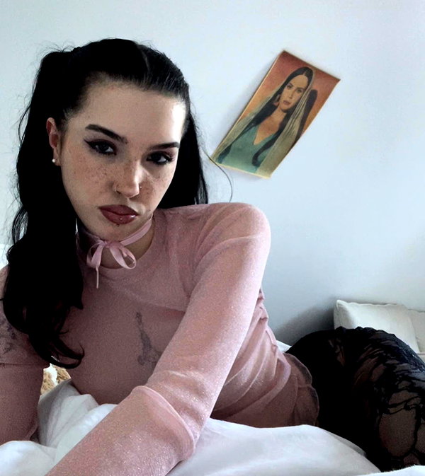 aleksaoaa instagram image archive image