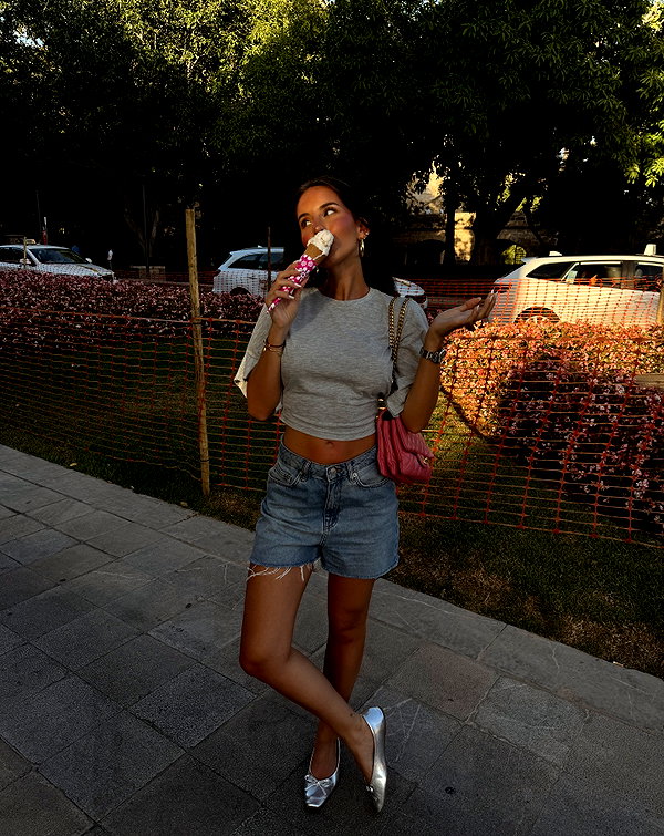 zoeliss instagram image archive image
