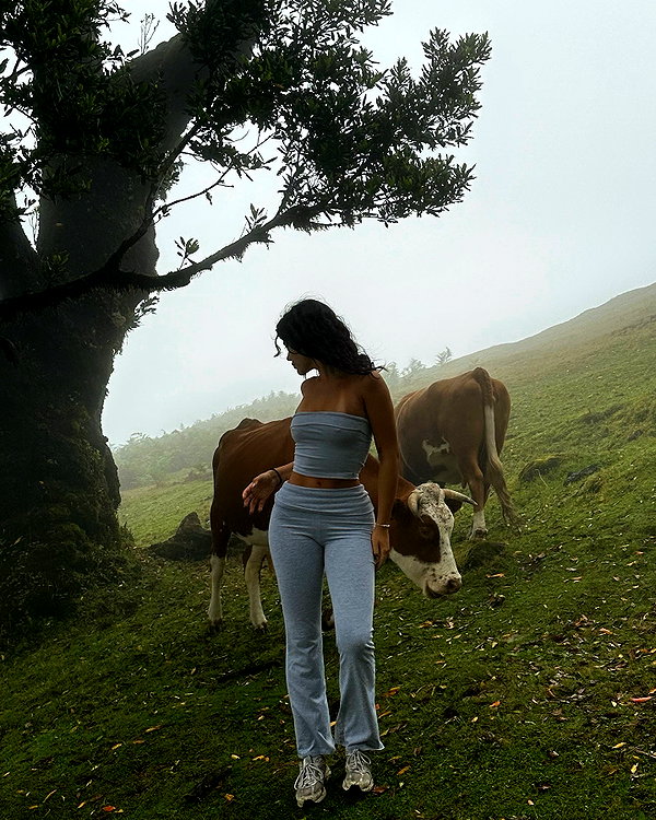 vanessa.rhd instagram image archive image
