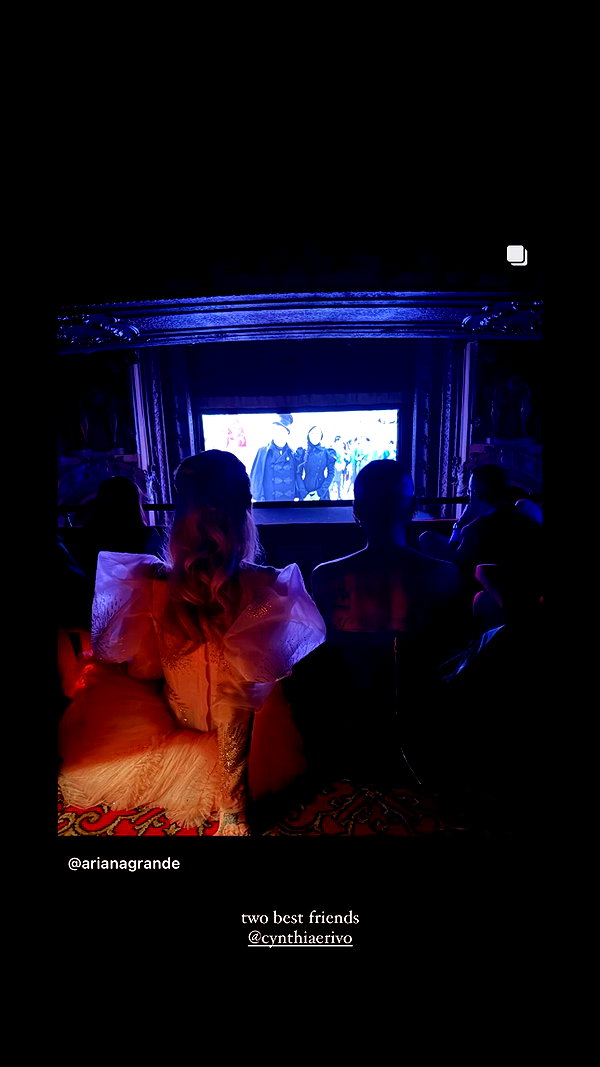 arianagrande instagram image archive image