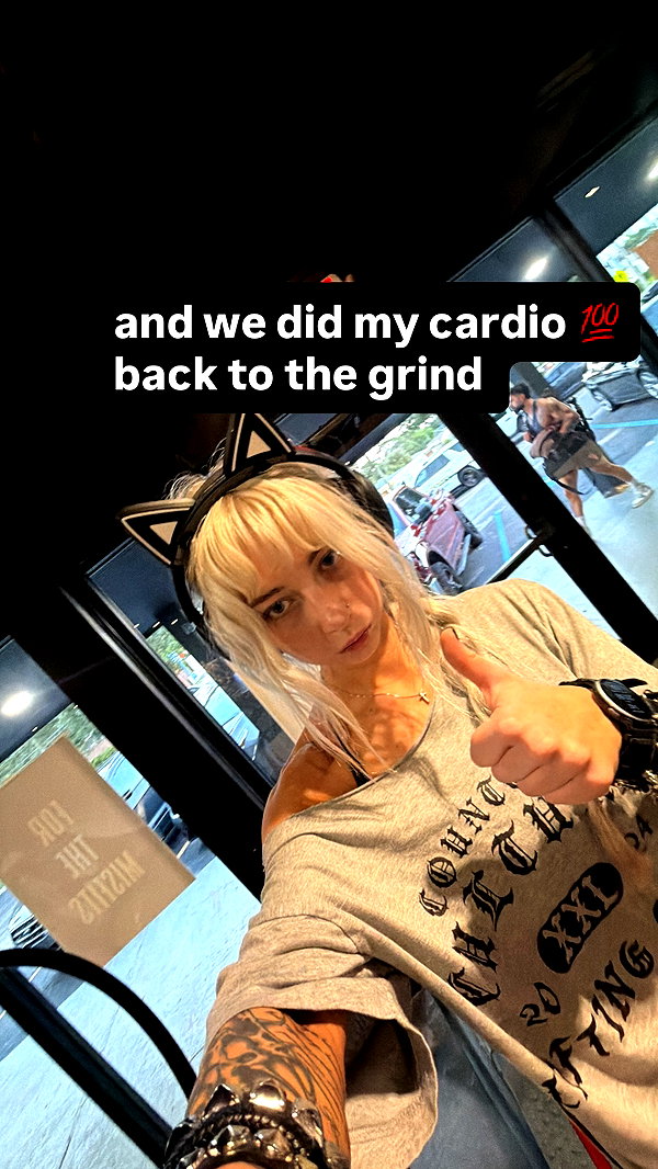 6nattynat9 instagram image archive image