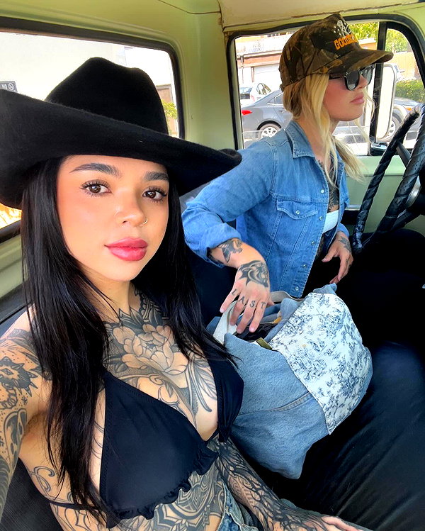 sabrvna instagram image archive image