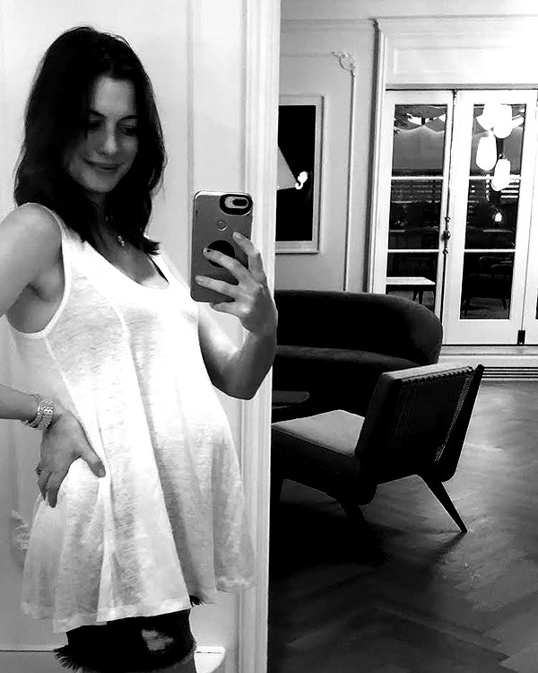 annehathaway instagram image archive image