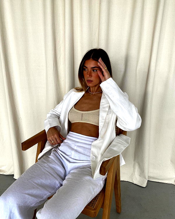dekota_thompson instagram image archive image