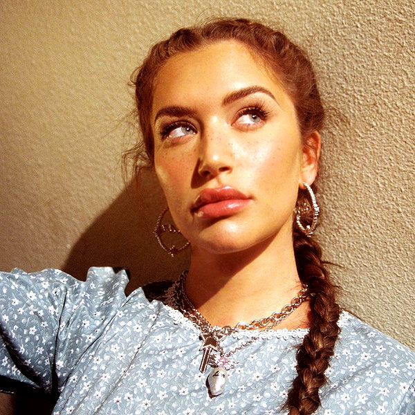 staskaranikolaou instagram image archive image