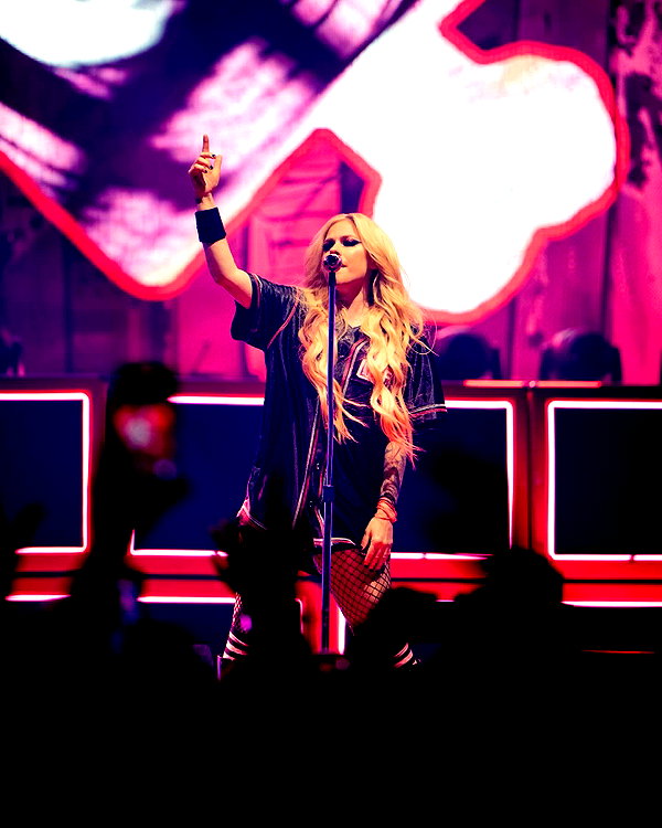 avrillavigne instagram image archive image