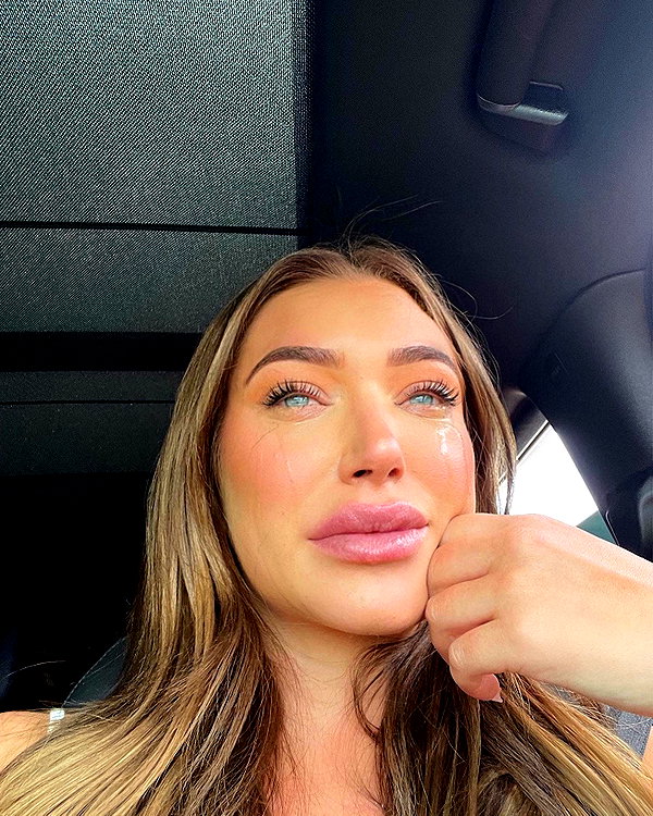 staskaranikolaou instagram image archive image