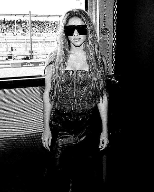 shakira instagram image archive image