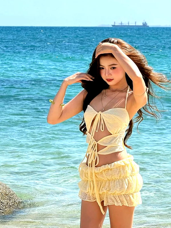 lyhythuedoxinh instagram image archive image