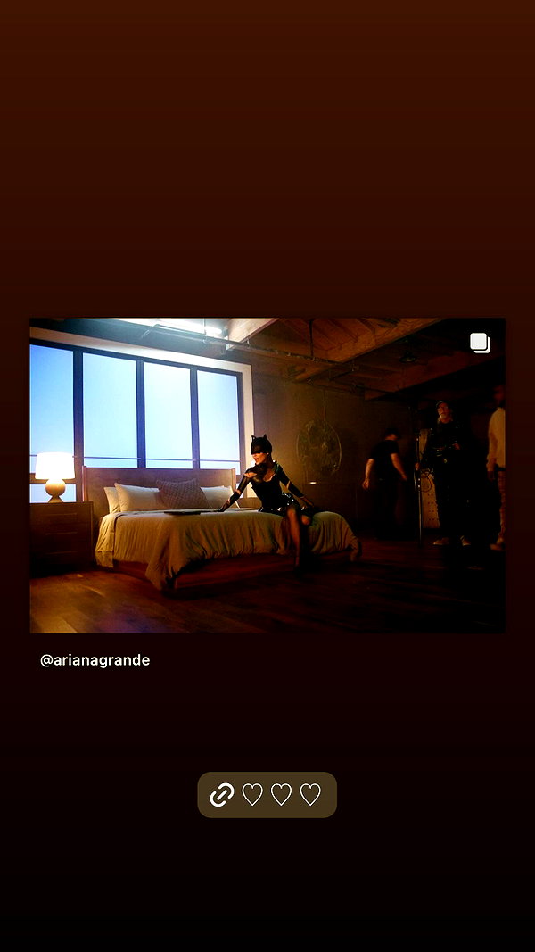 arianagrande instagram image archive image