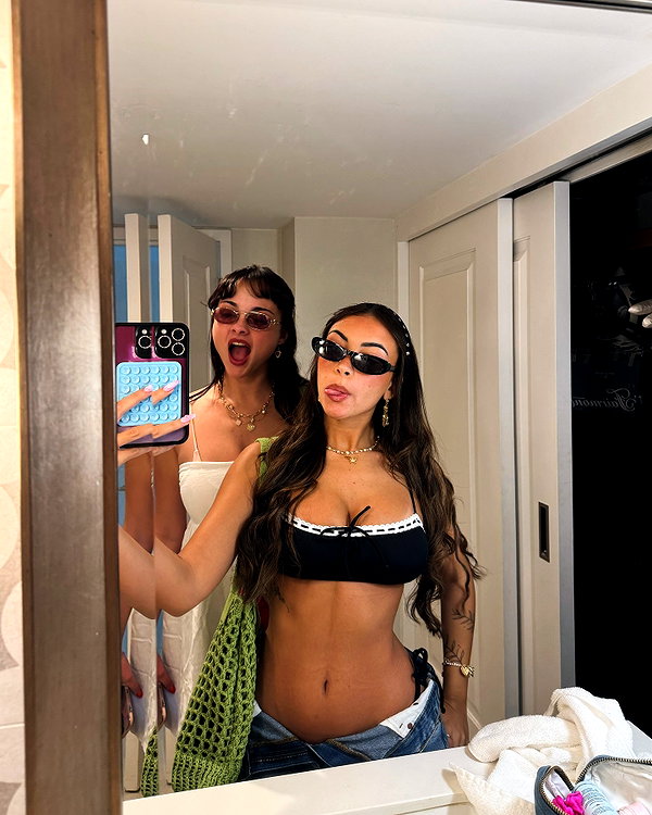 gabimfmoura instagram image archive image
