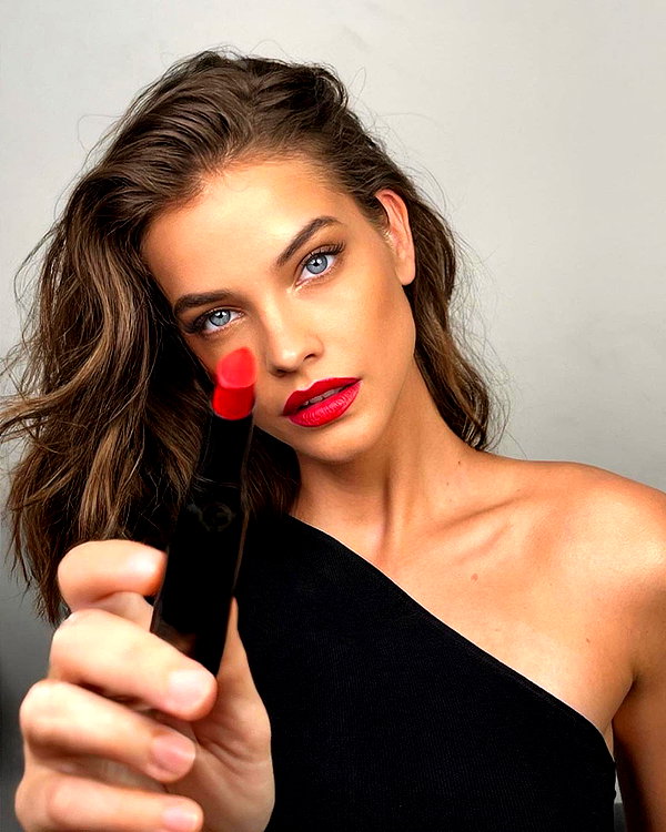 realbarbarapalvin instagram image archive image