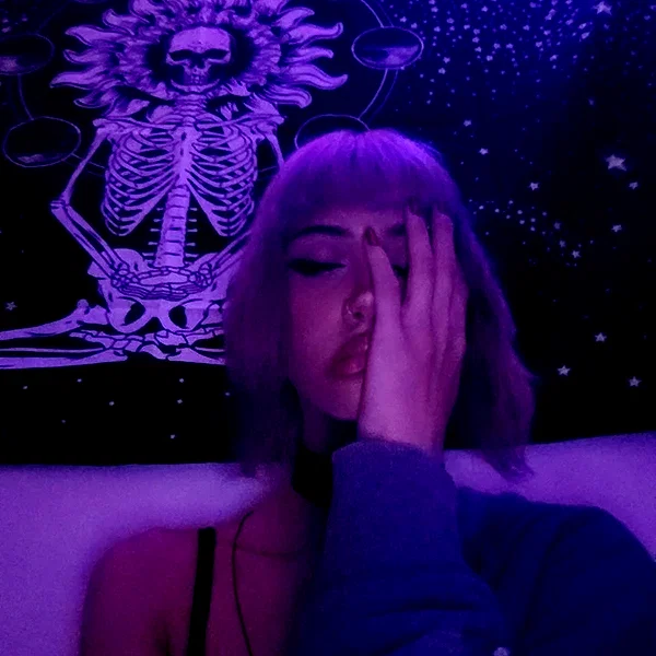 shevaal_x instagram image archive image