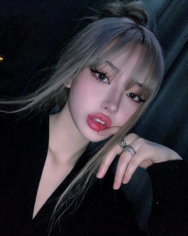 yuna_1_27 instagram image archive image