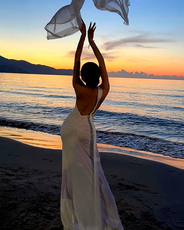 lyhythuedoxinh instagram image archive image