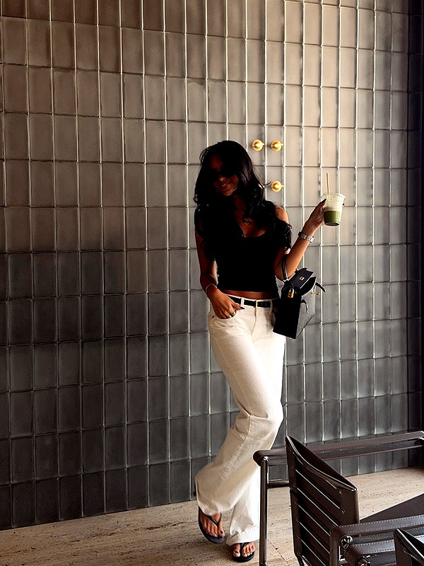 zoeliss instagram image archive image