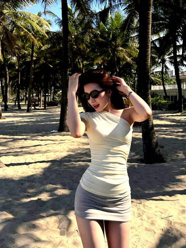 lyhythuedoxinh instagram image archive image