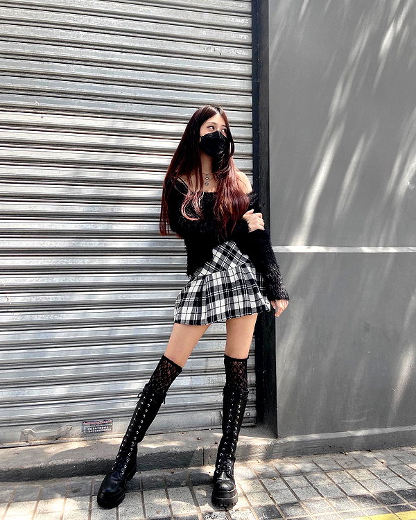 is2tian instagram image archive image