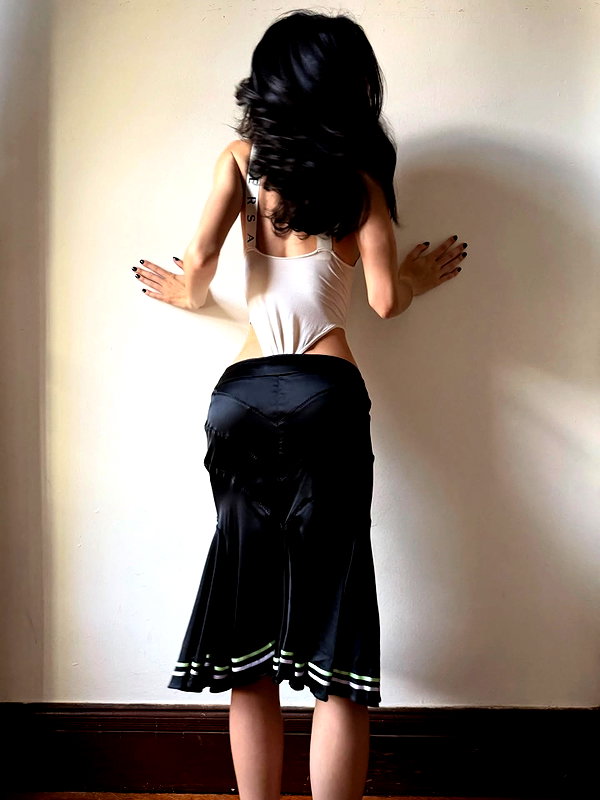 reneeebeller instagram image archive image