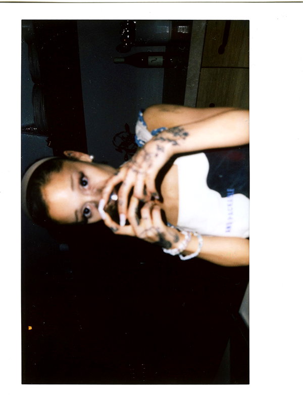arianagrande instagram image archive image