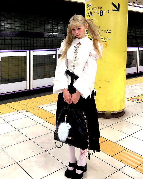 gakioyo instagram image archive image