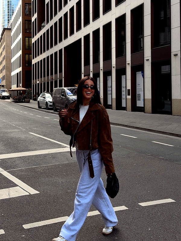 zoeliss instagram image archive image