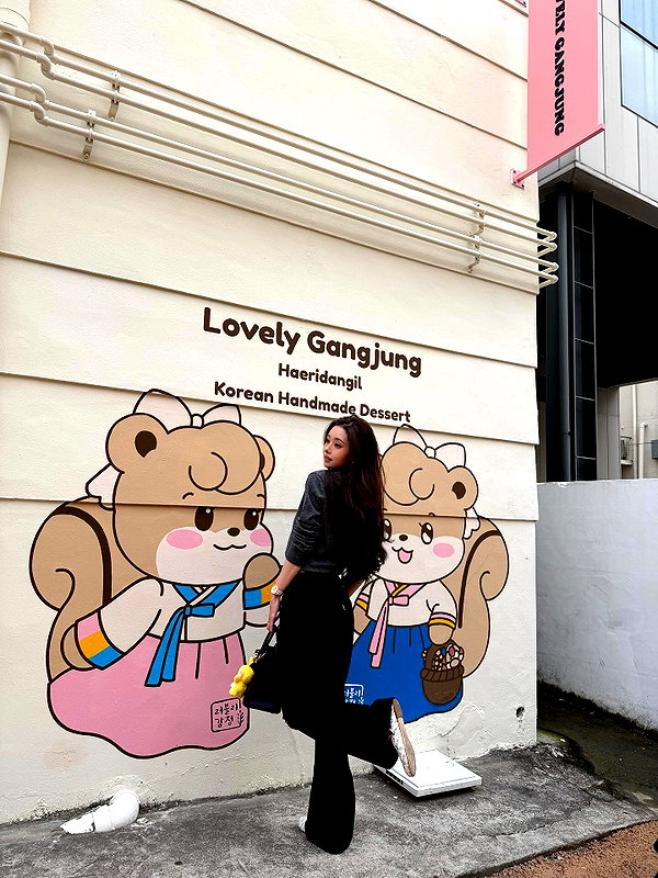 dear.zia instagram image archive image